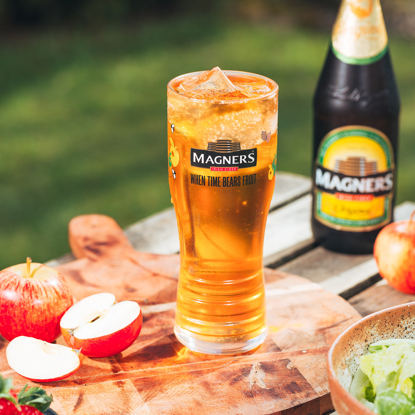 Magners Irish Cider Pint Glass Soccer Set Of Two (2), 52% OFF