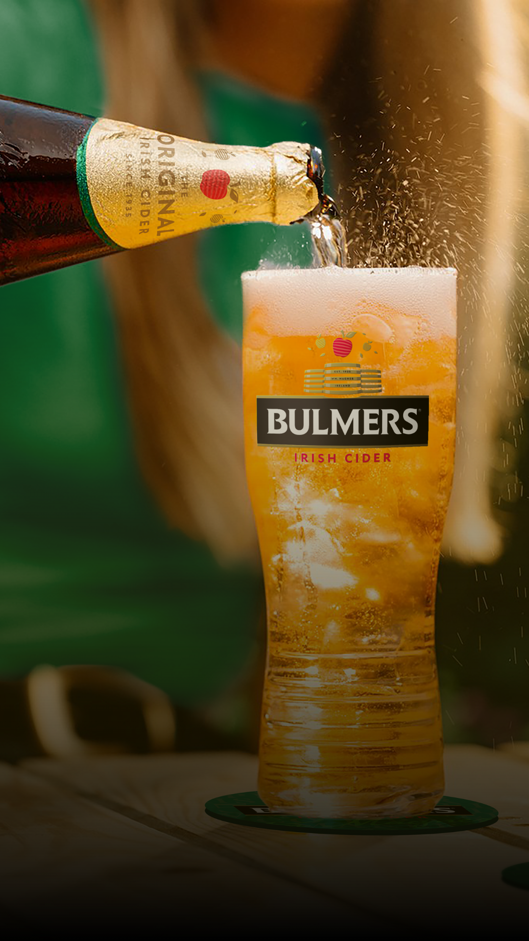 Pouring Bulmers into a Bulmers glass
